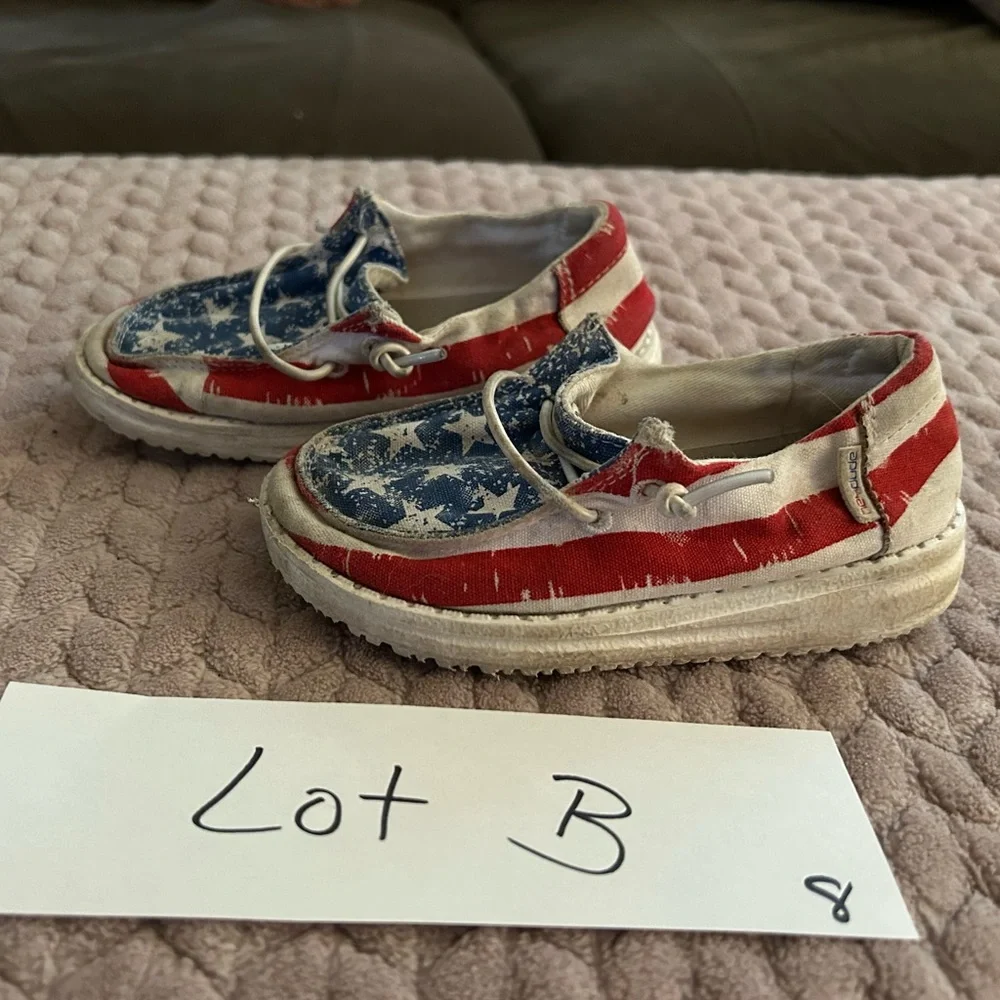 Hey Dude American Flag Red White & Blue SHOES Stars & Stripes kids size 8 (lotB)